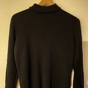 black ribbed turtle neck